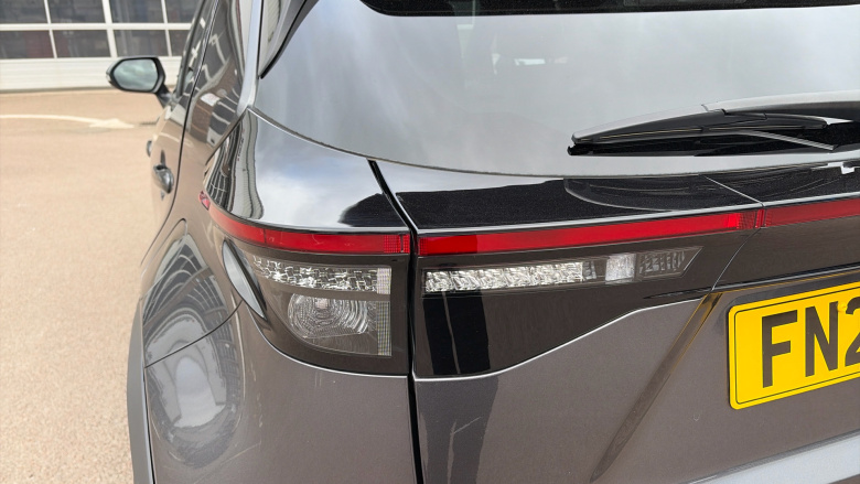 Toyota Yaris Cross 1.5 Hybrid Design 5dr CVT Hybrid Estate